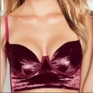 Victorias Secret Very Sexy Black Shine Velvet Balconet Plunge Lightly Li…